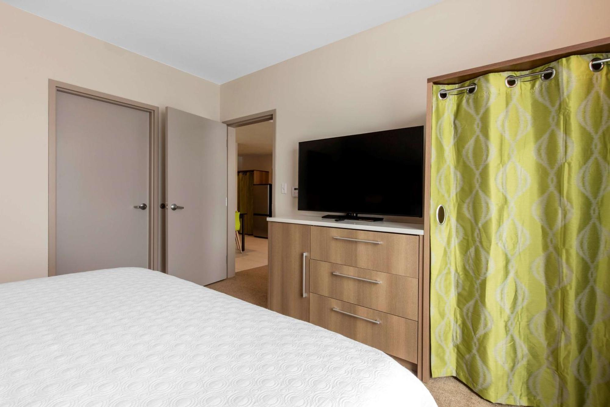 Home2 Suites By Hilton אוליב בראנץ' מראה חיצוני תמונה